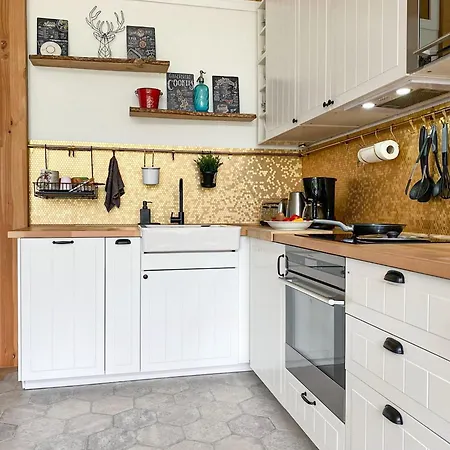 Anouste Lou Bercail - Cocon Entierement Renove Avec Vue Sur La Montagne Apartamento *