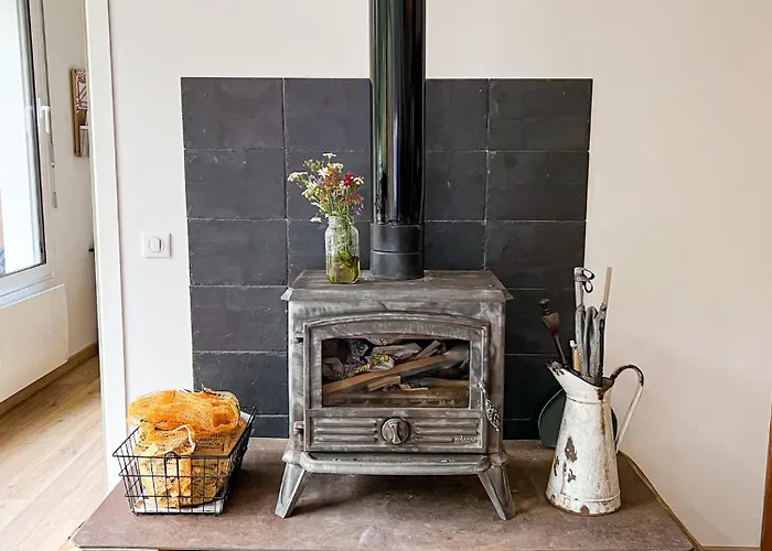 Apartment Anouste Lou Bercail - Cocon Entierement Renove Avec Vue Sur La Montagne *